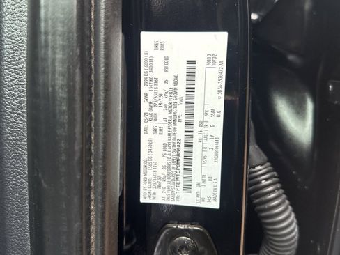 Used 2021 Ford F150 Lariat image 16