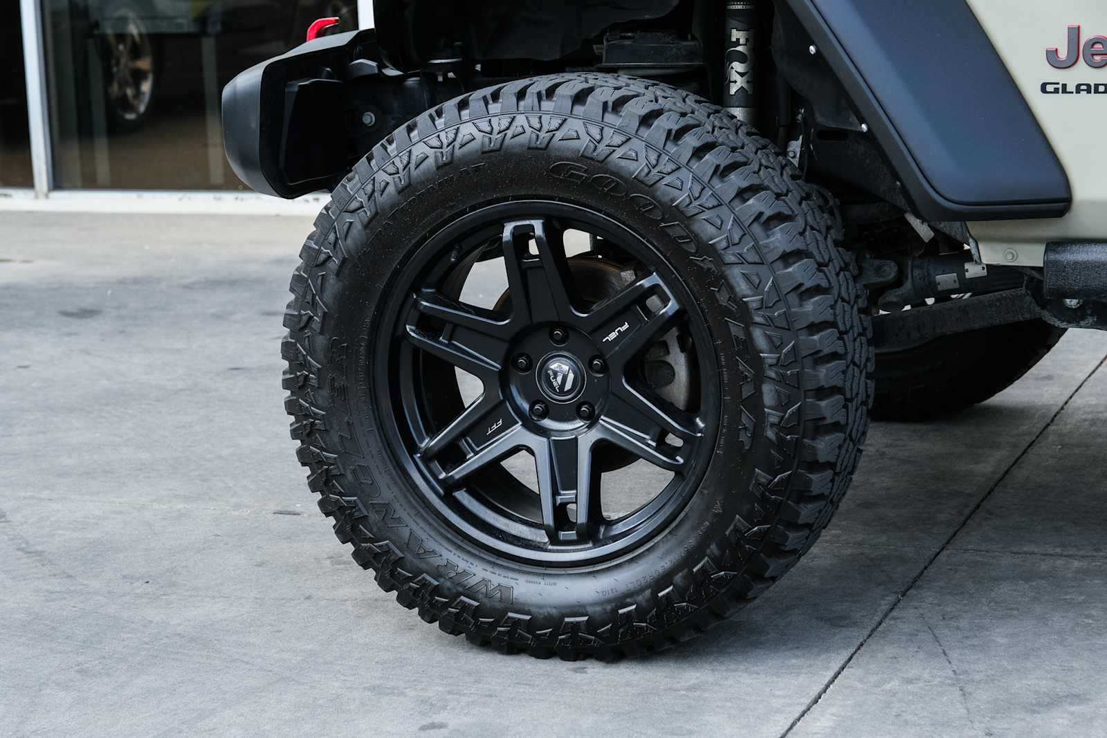 Used 2022 Jeep Gladiator Rubicon AWD/4WD image 22