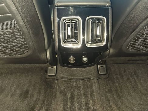 Used 2023 Kia Sorento SX image 41