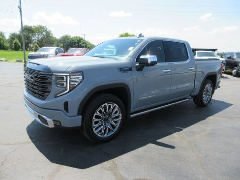 Certified 2024 GMC Sierra 1500 Denali Ultimate AWD/4WD image 13