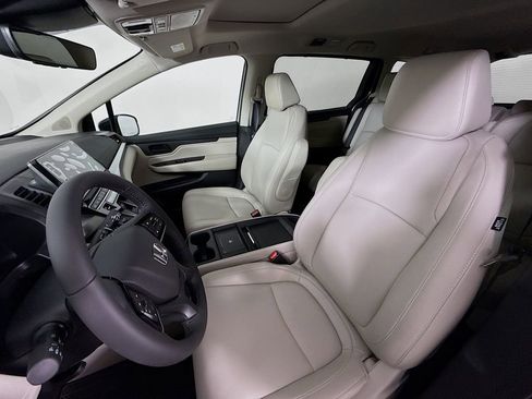 New 2026 Honda Odyssey EX-L image 11