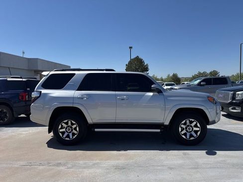 Used 2024 Toyota 4Runner TRD Off-Road Premium w/ Moonroof Package AWD/4WD image 6