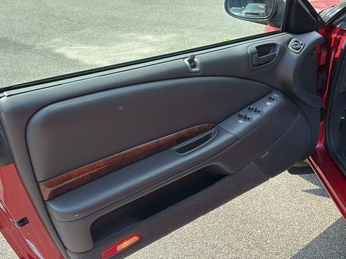 Used 2000 Chrysler Sebring JXI image 11