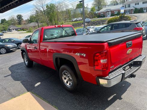 Used 2011 Chevrolet Silverado 1500 W/T w/ LS Package AWD/4WD image 8
