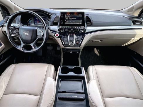 Used 2024 Honda Odyssey Touring image 16