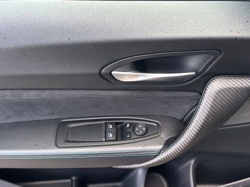 Used 2018 BMW M2 image 9