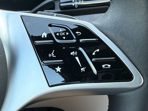 Certified 2025 Mercedes-Benz C 300 4MATIC Sedan image 20