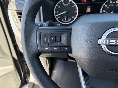 New 2026 Nissan Rogue S image 25