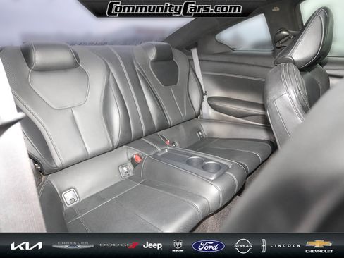 Used 2017 INFINITI Q60 3.0t Sport image 23