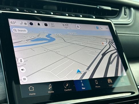 Used 2024 Jeep Grand Cherokee L Limited w/ Luxury Tech Group II image 21