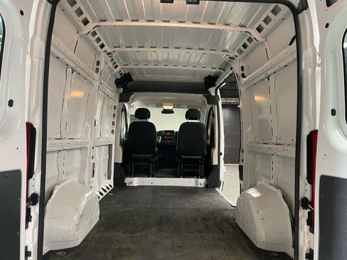 Used 2014 RAM ProMaster 1500 FWD image 12