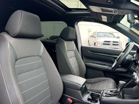 Certified 2024 Honda CR-V Sport image 29