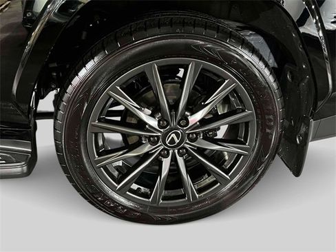 Used 2024 Lexus LX 600 F Sport image 7