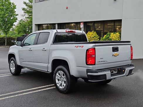 Used 2019 Chevrolet Colorado LT w/ LT Convenience Package AWD/4WD image 4