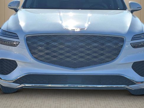 Used 2026 Genesis GV70 2.5T image 9