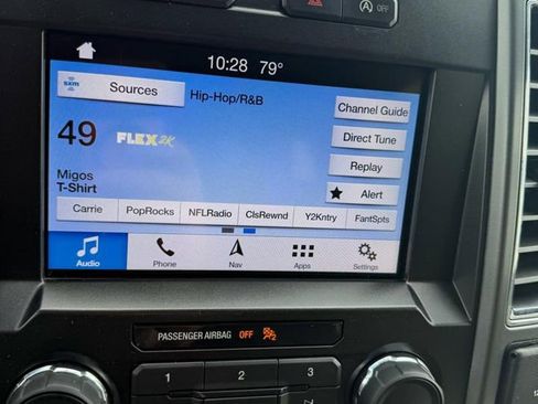 Used 2019 Ford F150 XLT w/ Equipment Group 302A Luxury AWD/4WD image 16