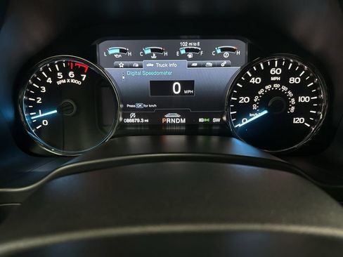 Used 2020 Ford F150 Platinum w/ Equipment Group 701A Luxury image 26