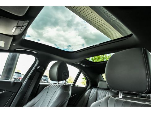 Certified 2022 Mercedes-Benz E 350 4MATIC Sedan w/ AMG Line Exterior image 13