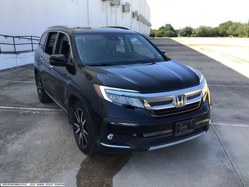 Used 2022 Honda Pilot Touring image 5