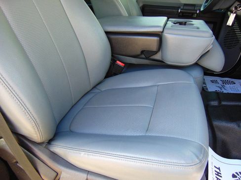 Used 2015 Ford F350 XL w/ Power Equipment Group image 43