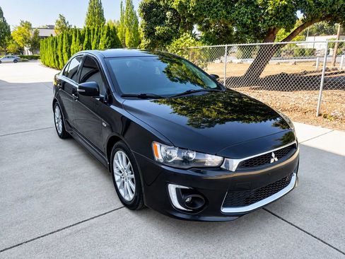 Used 2016 Mitsubishi Lancer AWD Sedan image 7