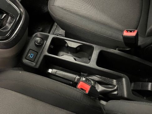 Used 2019 Ford Transit Connect XL image 17