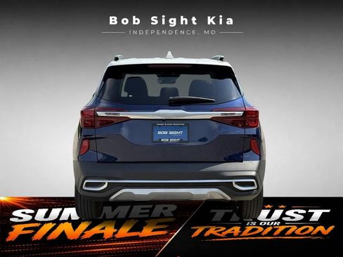 Used 2023 Kia Seltos S w/ Navigation Package AWD/4WD image 12