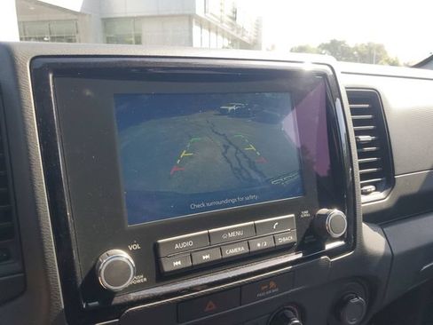 Used 2023 Nissan Frontier S w/ Technology Package RWD image 18