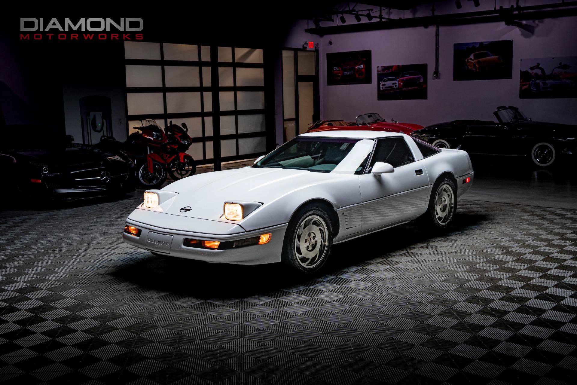 Used 1995 Chevrolet Corvette Coupe RWD image 53