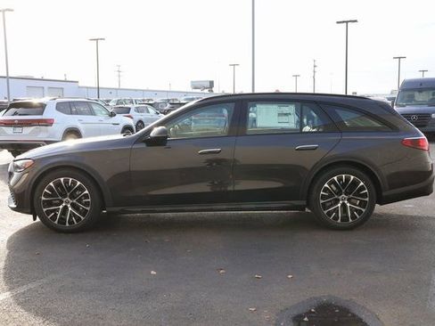 Used 2025 Mercedes-Benz E 450 4MATIC All-Terrain Wagon image 7