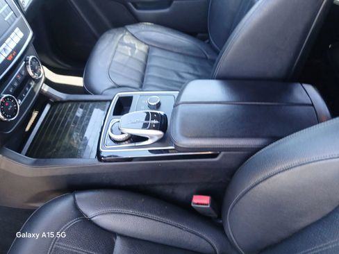 Used 2018 Mercedes-Benz GLE 350 w/ Premium 1 Package image 8