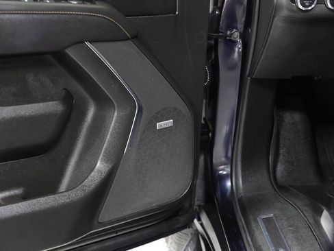 Used 2023 GMC Yukon XL AT4 image 22