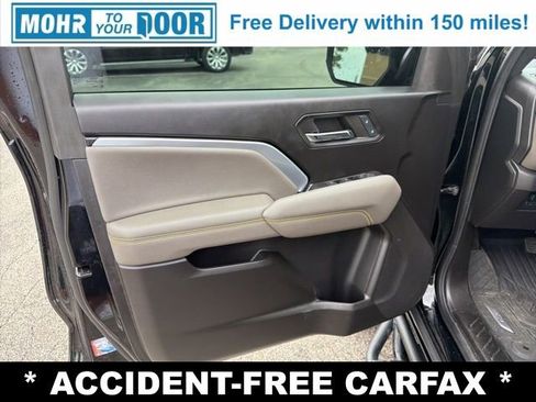 Used 2024 Chevrolet Colorado ZR2 w/ Technology Package AWD/4WD image 11