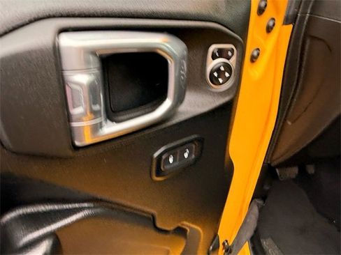 Used 2021 Jeep Wrangler Unlimited Rubicon w/ Cold Weather Group image 11