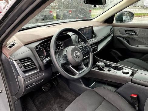Certified 2023 Nissan Rogue S image 8
