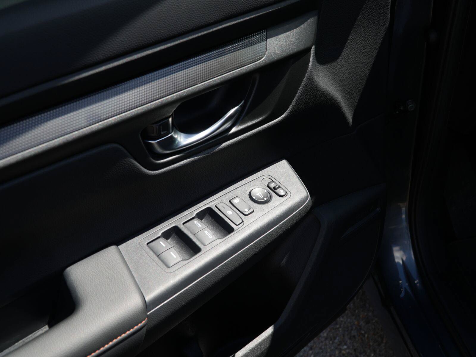 Used 2026 Honda CR-V Sport image 6