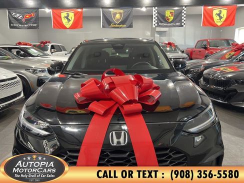 Used 2025 Honda HR-V LX image 8
