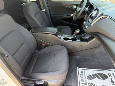 Used 2023 Chevrolet Malibu LS w/ Driver Confidence Package FWD image 14