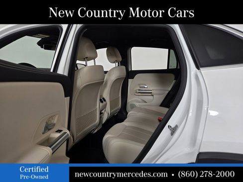 Certified 2025 Mercedes-Benz GLA 250 4MATIC image 18