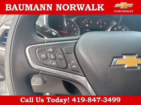 Used 2023 Chevrolet Equinox LT FWD image 13