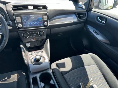 Used 2025 Nissan Leaf S FWD image 12