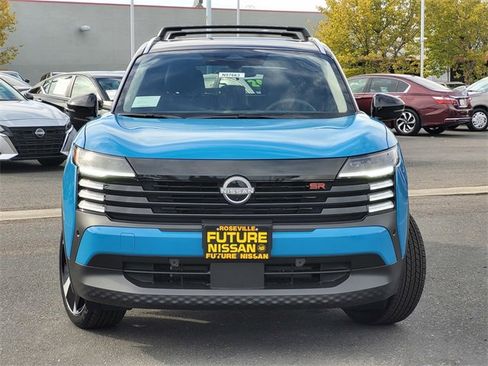 New 2026 Nissan Kicks SR image 3