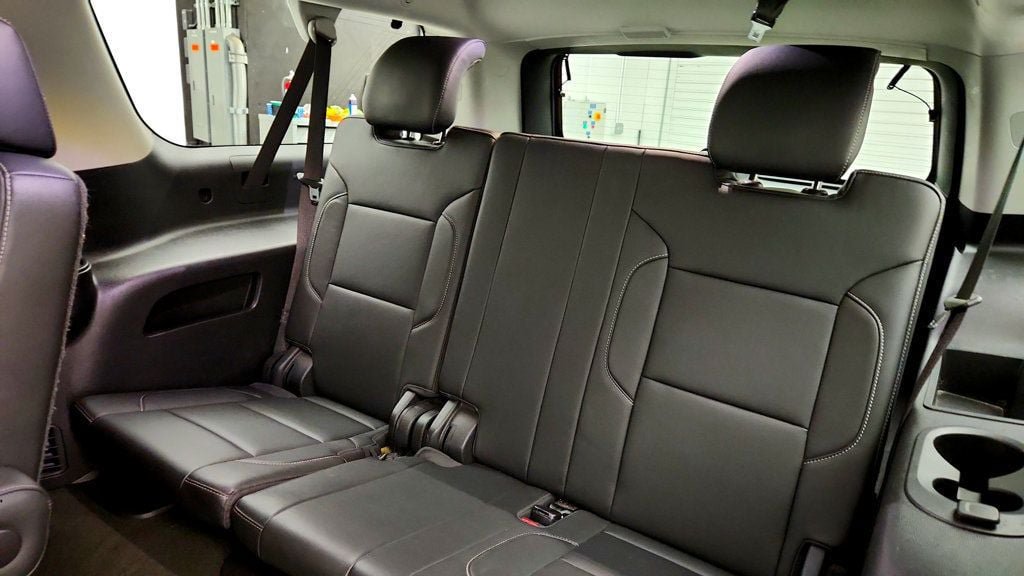 Used 2018 Chevrolet Suburban LT w/ Luxury Package AWD/4WD image 22