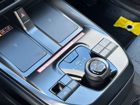 New 2026 Toyota bZ XLE Plus image 21