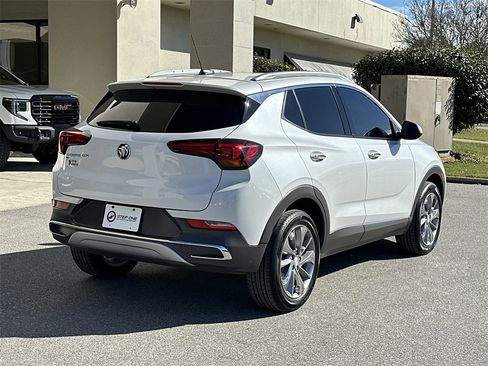 Certified 2023 Buick Encore GX Essence w/ Experience Buick Package image 7