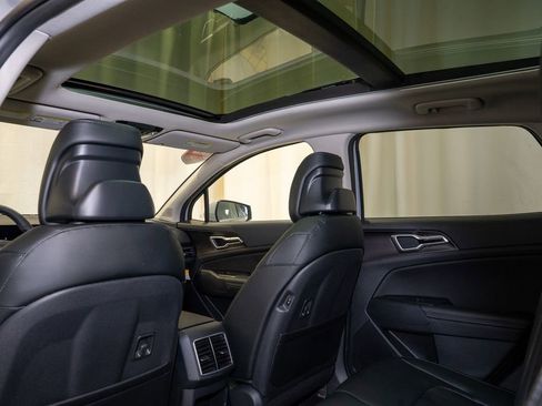 New 2026 Kia Sportage EX image 19