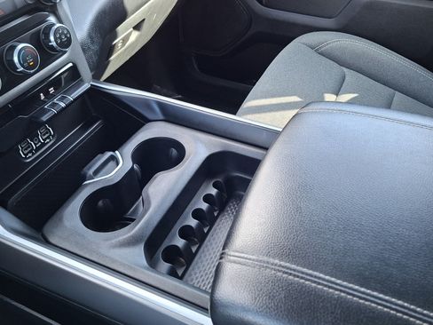 Used 2022 RAM 1500 Big Horn AWD/4WD image 16