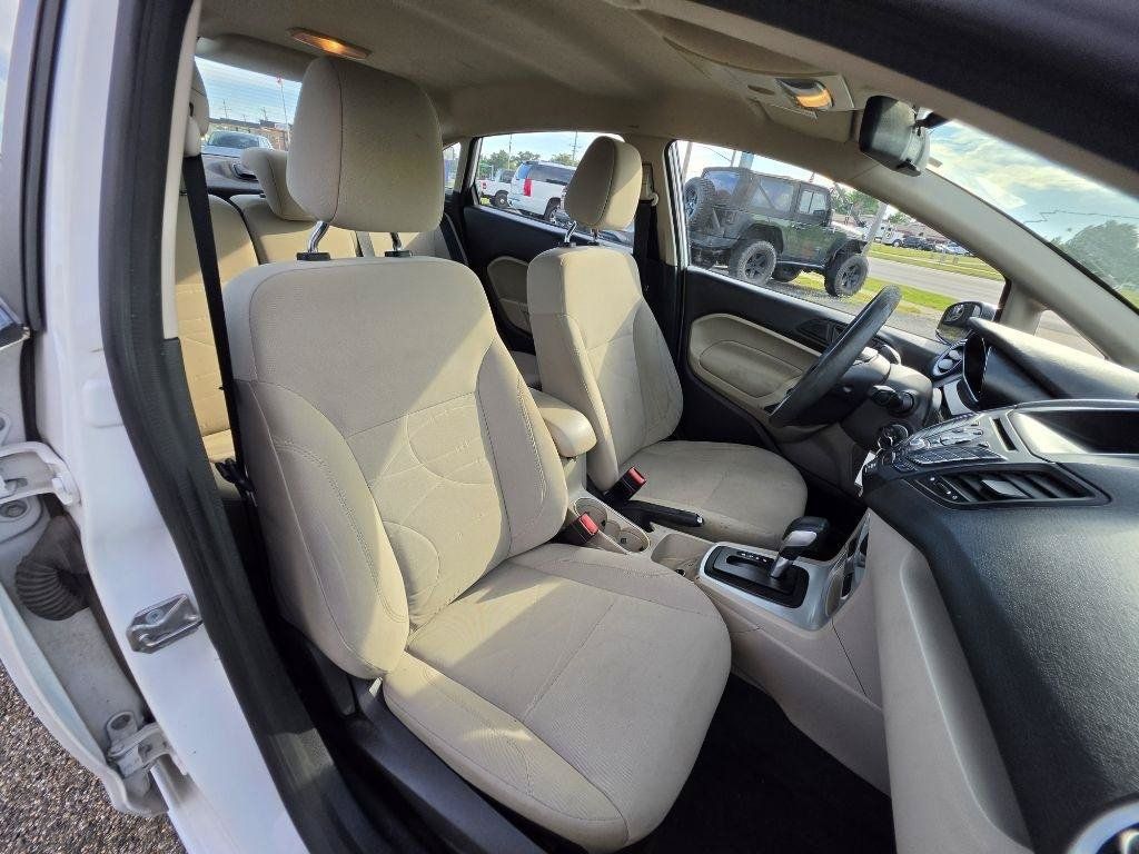 Used 2017 Ford Fiesta SE FWD image 13
