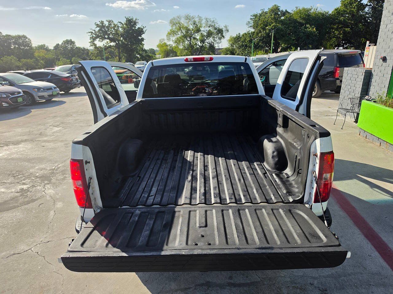 Used 2011 Chevrolet Silverado 1500 LT w/ All-Star Edition RWD image 34