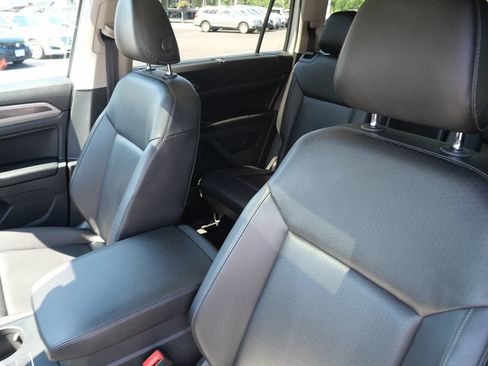 Used 2019 Volkswagen Atlas SE w/ Panoramic Sunroof Package AWD/4WD image 11